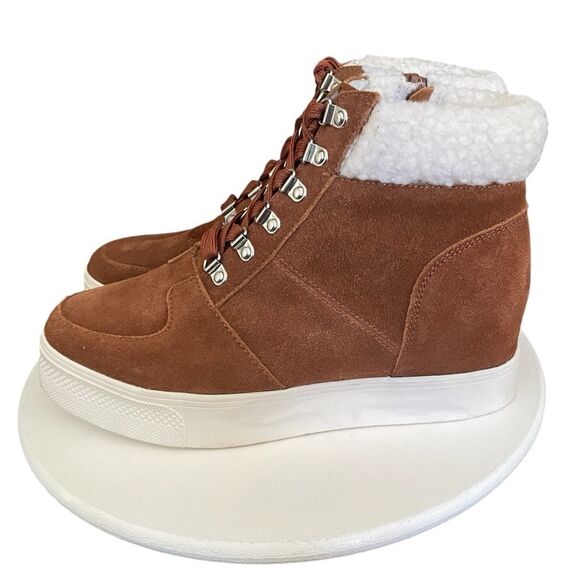 Steve Madden Lakes Wedge Sneaker Faux Fur Sherpa Trim Cognac Suede 8.5M Women's - Picture 1 of 13